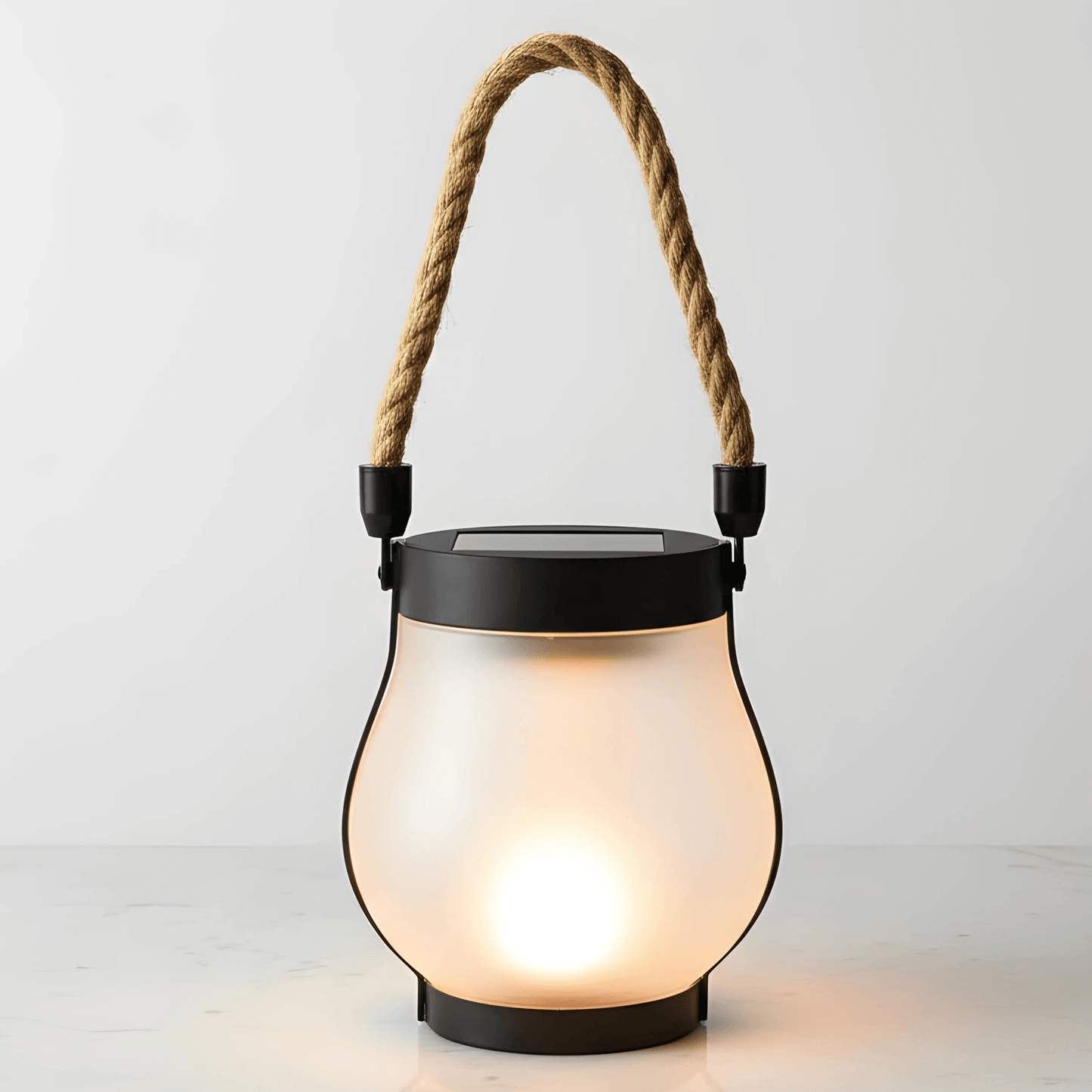 MARTHA – Solcellsflamma Lampa med USB-laddning, Hängande Trädgårdsdekoration & Värmande LED-belysning