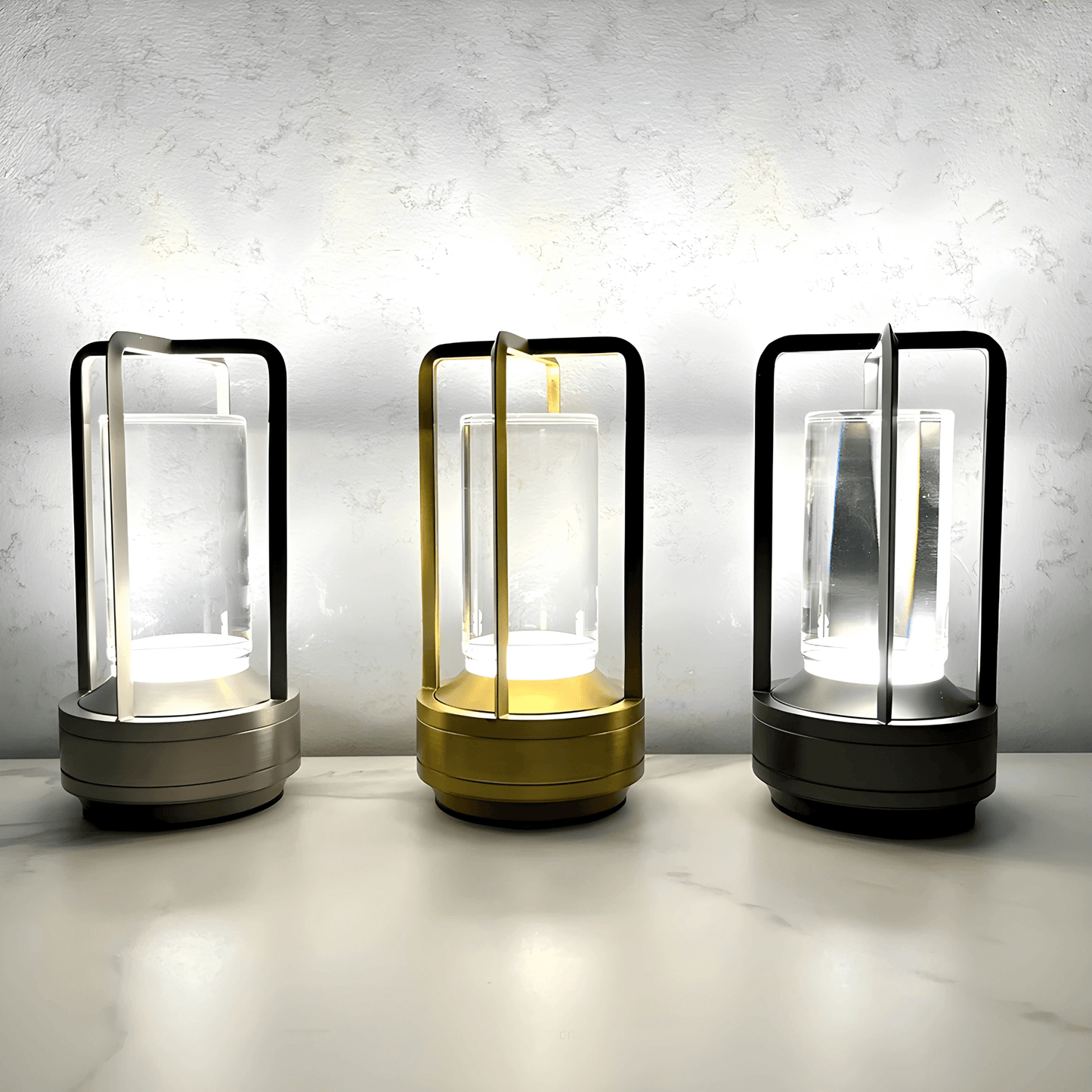 LARA – Kristall LED Bordslampa med Touchkontroll, Dimmer & Uppladdningsbart Batteri