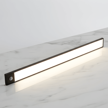 BENJAMIN – Selbstklebende, wiederaufladbare LED-Lampe mit Bewegungssensor