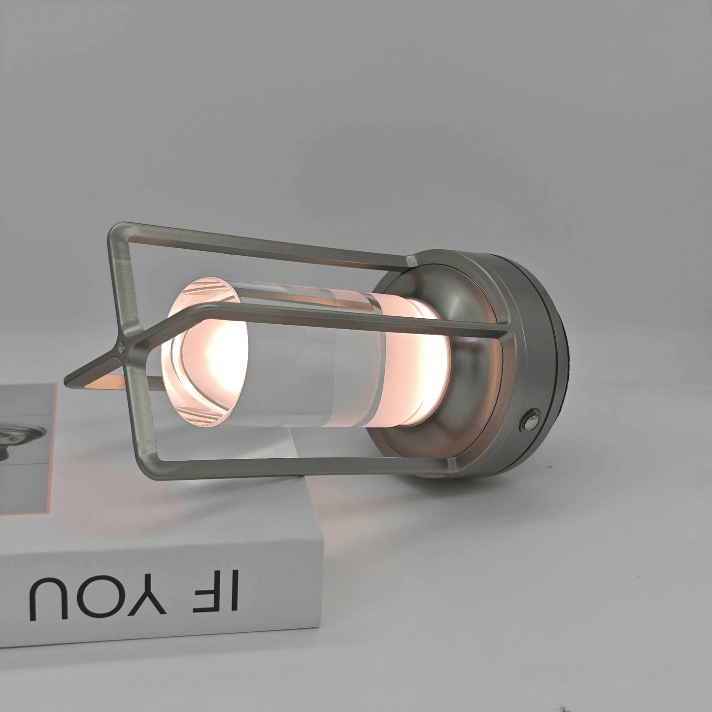 LARA – Kristall LED Bordslampa med Touchkontroll, Dimmer & Uppladdningsbart Batteri