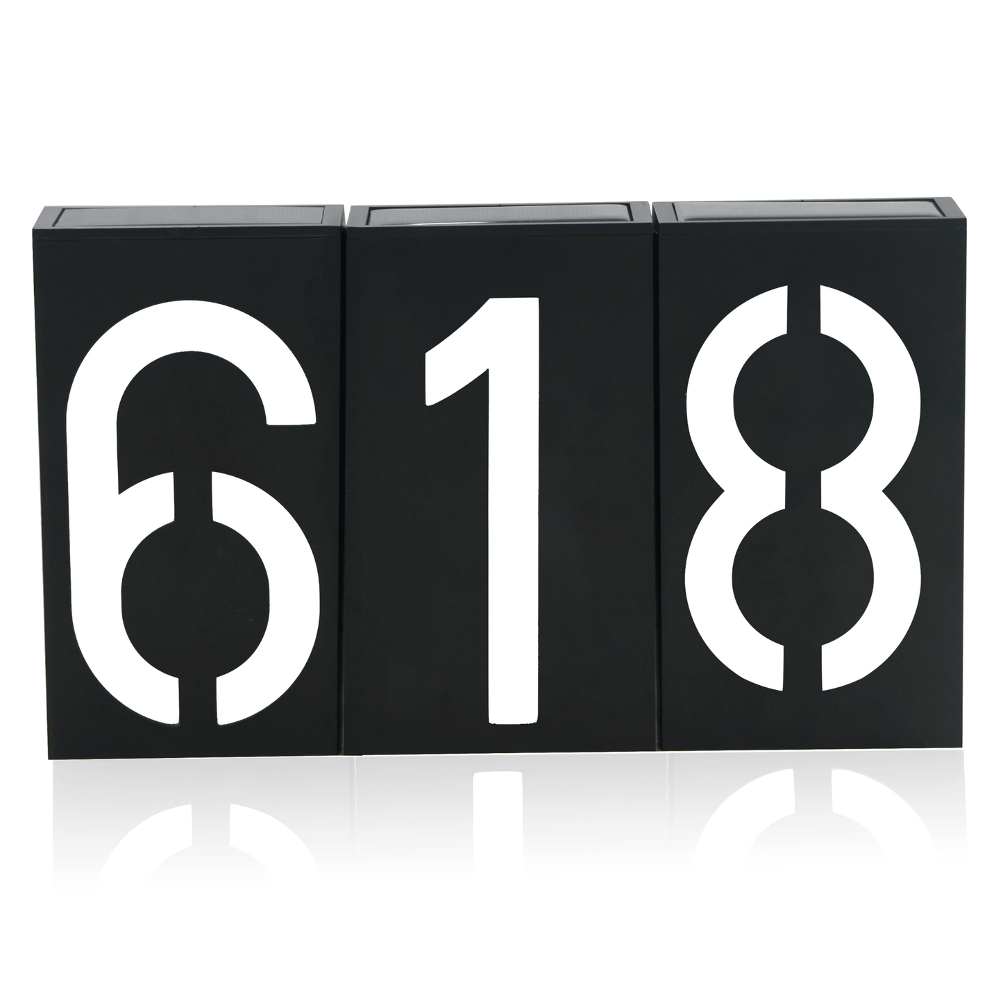 SOLENN – Solcellsdriven LED-Husnummerskylt med Automatisk Belysning & Vattentätt Hölje