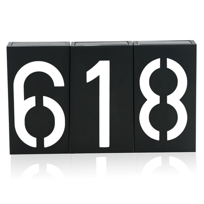 SOLENN – Solcellsdriven LED-Husnummerskylt med Automatisk Belysning & Vattentätt Hölje
