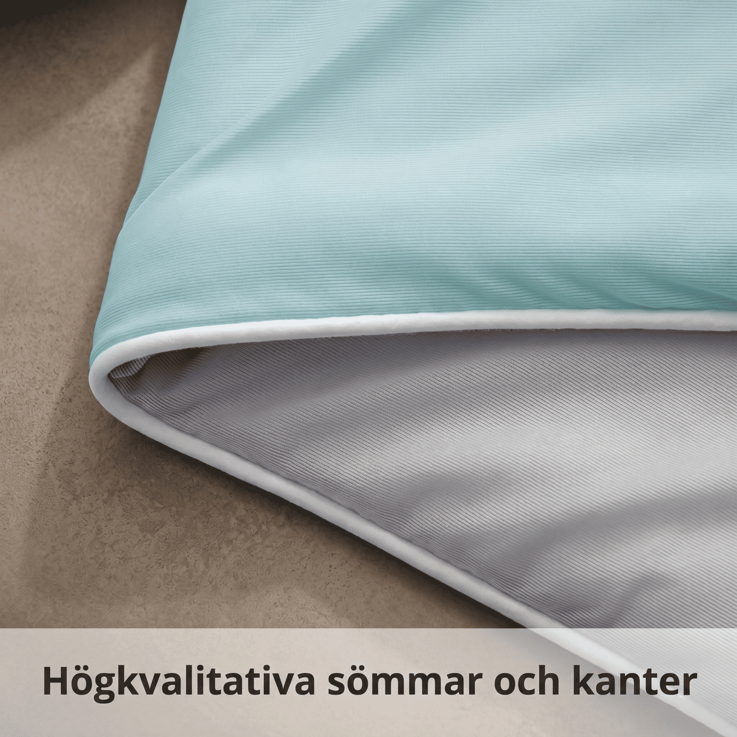 SIXTEN – Kylande Täcke i 100% Polyester med Q-max 0,44 – Twin eller Queen