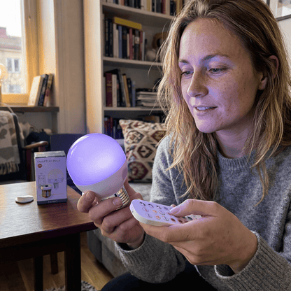 TOVE – Lampe LED rechargeable avec lumière RGB, télécommande, fixation magnétique, douille E27, minuterie et température de couleur réglable