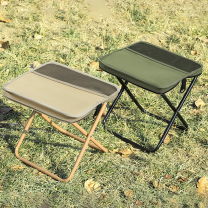 FoldSeat - Kompakt Hopfällbar Pall med Bärrem och Väderbeständig Dyna för Resor, Camping & Vardag